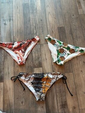 Women’s SHEIN Bikini Bottoms (3)